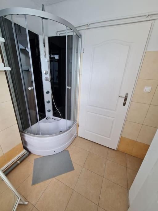 Fantastic Waw - Nw30 Room C Варшава Экстерьер фото