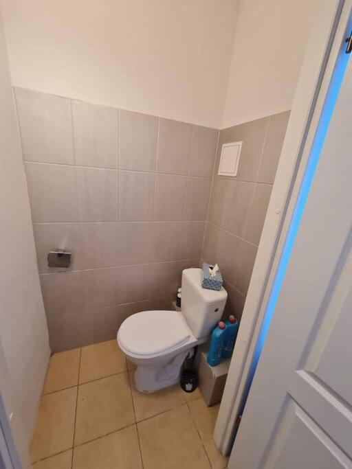 Fantastic Waw - Nw30 Room C Варшава Экстерьер фото